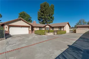 27843 Parker, Castaic, CA 91384 - Photo 1