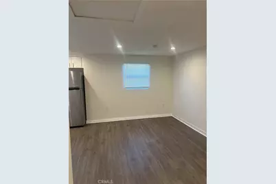 7111 Claire, Reseda, CA 91335 - Photo 9