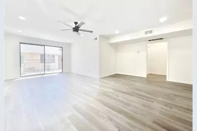 7437 Haskell Avenue, Van Nuys, CA 91406 - Photo 11