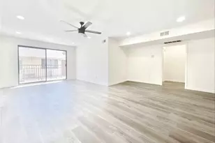 7437 Haskell Ave, Van Nuys, CA 91406 - Photo 11