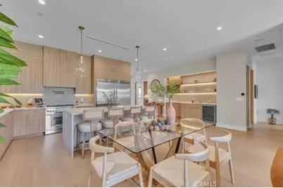 11956 Collins Street, Valley Village, CA 91607 - Photo 29