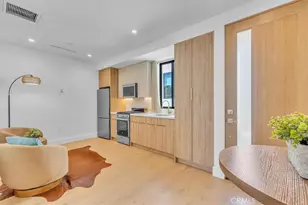 11956 Collins St, Valley Village, CA 91607 - Photo 47