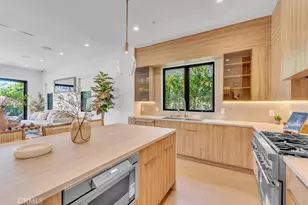 11956 Collins St, Valley Village, CA 91607 - Photo 19