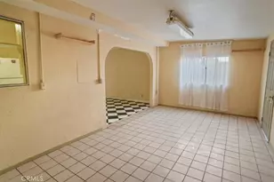 2005 San Jose St, Oxnard, CA 93030 - Photo 5