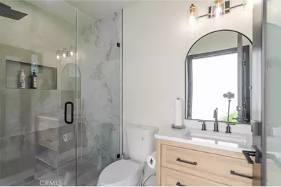 7714 Lasaine Avenue, Northridge, CA 91325 - Photo 71