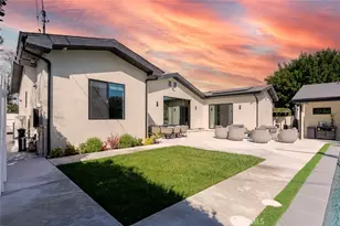 7714 Lasaine Ave, Northridge, CA 91325 - Photo 13