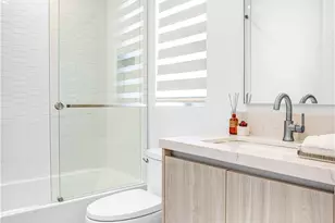 1567 Hi Point St, Los Angeles, CA 90035 - Photo 17