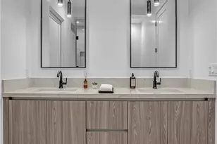 1567 Hi Point St, Los Angeles, CA 90035 - Photo 13