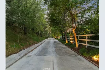 26954 Whitehorse, Canyon Country, CA 91387 - Photo 3