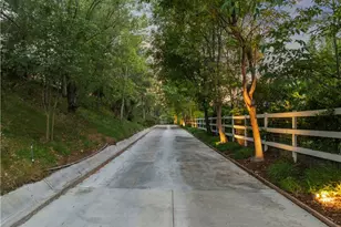 26954 Whitehorse, Canyon Country, CA 91387 - Photo 3