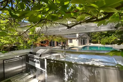 16641 Adlon, Encino, CA 91436 - Photo 45