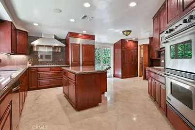 16641 Adlon, Encino, CA 91436 - Photo 17