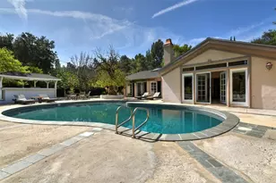 16641 Adlon, Encino, CA 91436 - Photo 43