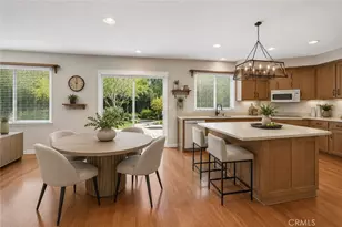 22262 Trinity Pl, Saugus, CA 91390 - Photo 27