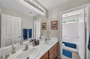 22262 Trinity Pl, Saugus, CA 91390 - Photo 45
