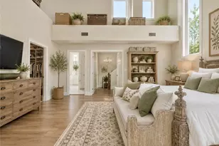 23134 Collins St, Woodland Hills, CA 91367 - Photo 15