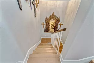 23134 Collins St, Woodland Hills, CA 91367 - Photo 17