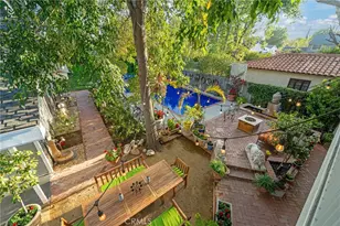 23134 Collins St, Woodland Hills, CA 91367 - Photo 37