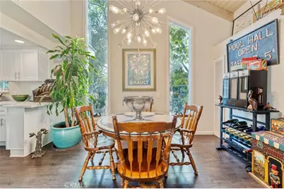 23134 Collins Street, Woodland Hills, CA 91367 - Photo 33