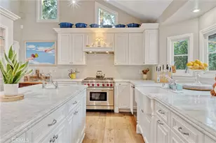 23134 Collins St, Woodland Hills, CA 91367 - Photo 13