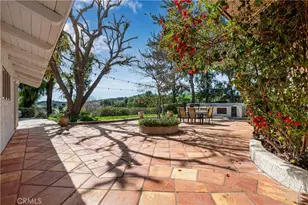 30334 Byfield Rd, Castaic, CA 91384 - Photo 5