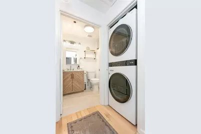 19350 Sherman #124, Reseda, CA 91335 - Photo 17