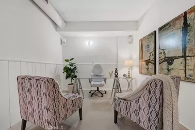21438 Mulholland, Woodland Hills, CA 91364 - Photo 21