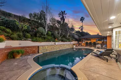 21438 Mulholland, Woodland Hills, CA 91364 - Photo 3