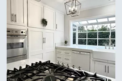 26261 Veva Way, Calabasas, CA 91302 - Photo 21