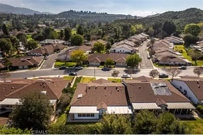 19335 Oak Crossing Road, Newhall, CA 91321 - Photo 31