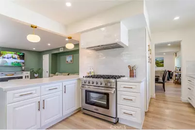 19707 Green Mountain Drive, Newhall, CA 91321 - Photo 19