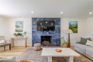 19707 Green Mountain Dr, Newhall, CA 91321 - Photo 5