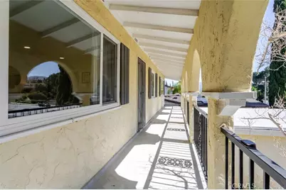 19707 Green Mountain Drive, Newhall, CA 91321 - Photo 45