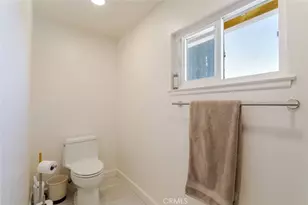 19707 Green Mountain Dr, Newhall, CA 91321 - Photo 37