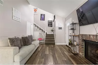 25259 Avenida Dorena, Newhall, CA 91321 - Photo 7