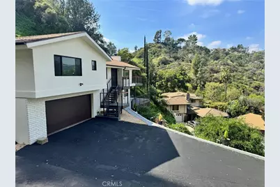 981 Glen Oaks, Pasadena, CA 91105 - Photo 3
