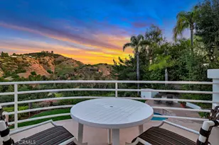 24082 Park Casino, Calabasas, CA 91302 - Photo 5