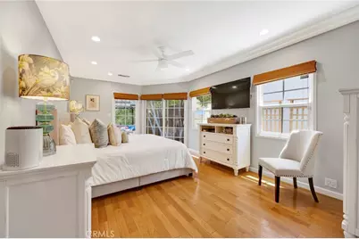 3374 Floyd, Los Angeles, CA 90068 - Photo 25