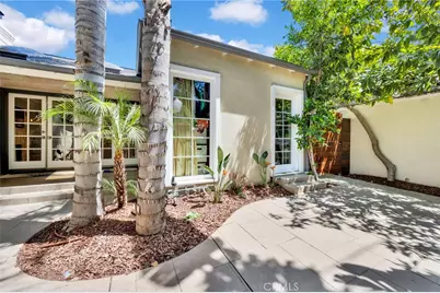 3374 Floyd, Los Angeles, CA 90068 - Photo 11