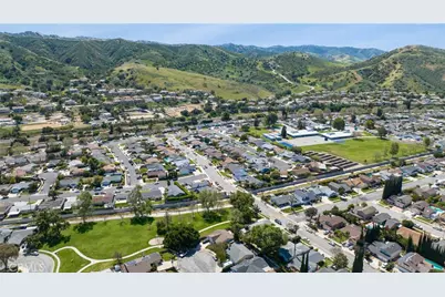 5688 E Los Angeles, Simi Valley, CA 93063 - Photo 33