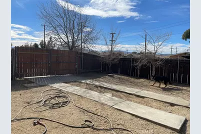 637 E Avenue K4, Lancaster, CA 93535 - Photo 17