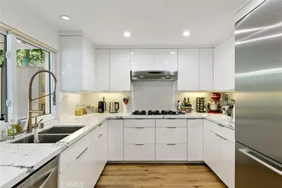 24411 Highlander Road, West Hills, CA 91307 - Photo 9