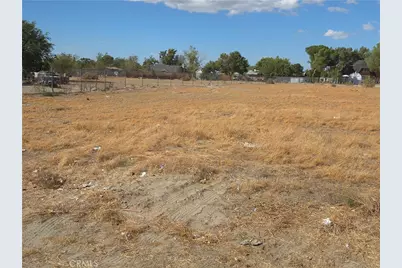 107 Avenue R4, Sun Village, CA 93543 - Photo 1