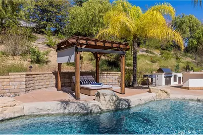 28353 Millbrook, Castaic, CA 91384 - Photo 29