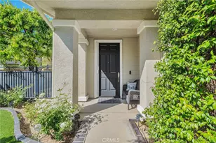 18845 Laurel Crest Ln, Canyon Country, CA 91351 - Photo 5