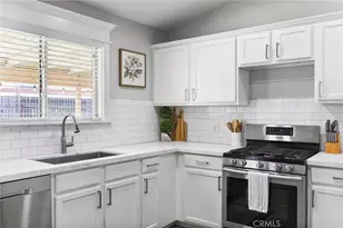 3305 Kimmie Rachelle Ct, Bakersfield, CA 93313 - Photo 9