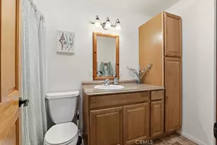 3039 Country Ln, Simi Valley, CA 93063 - Photo 13