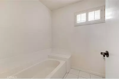 18200 Andrea Circle #6, Northridge, CA 91325 - Photo 27