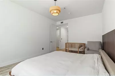 1023 Wilcox Avenue, Los Angeles, CA 90038 - Photo 21