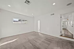 8936 Woodley Ave, North Hills, CA 91343 - Photo 17